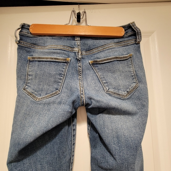 Universal Thread Size 2 - Picture 5 of 11